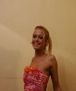 <p class='ppt-number'>0137 789 0808 025</p><p class='ppt-pricing-de'>1 €/Anruf MoFu Tarif abweichend</p>