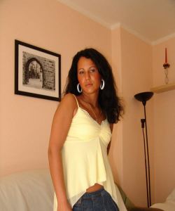 <p class='ppt-number'> 09005 66 55 50 631</p><p class='ppt-pricing-de'>1,99 Euro/Min. im dt. Festnetz - Mobilnetz ggf. abweichend</p>